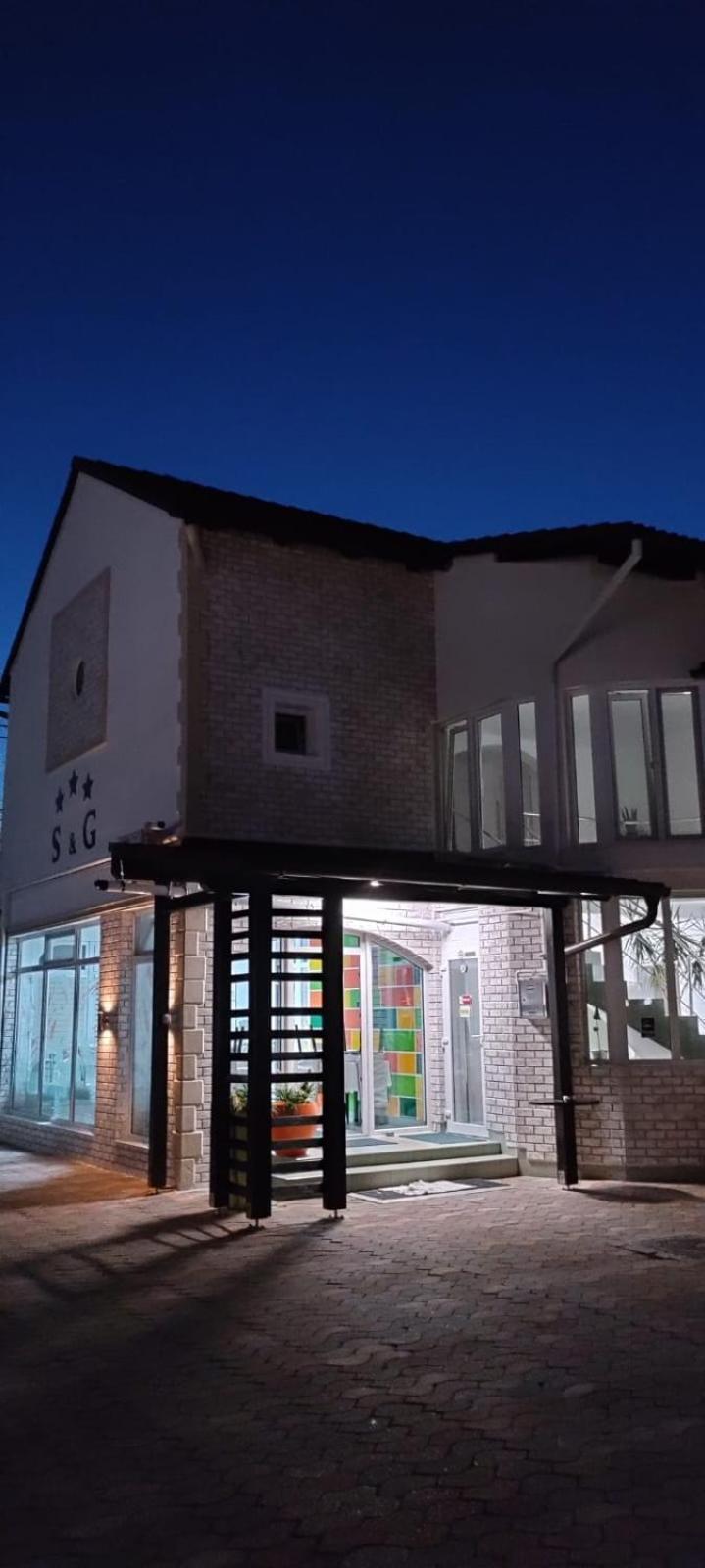 Pensiunea Sergiu & Geanina Arad Exterior foto